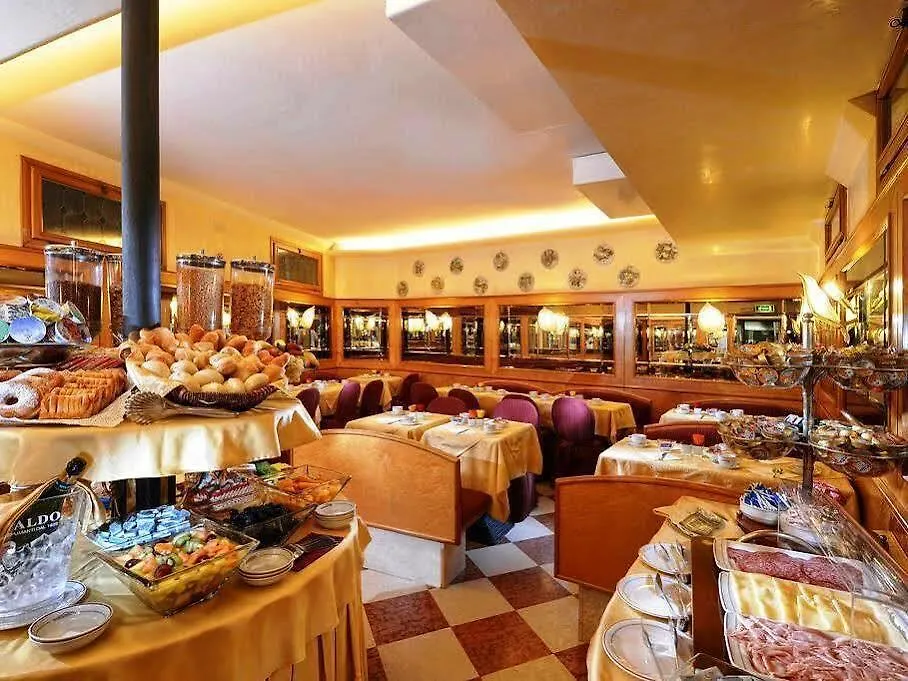 ****  Hotel Rialto Venetië Italië