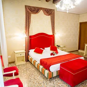 Konukevi Residenza La Campana