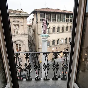 *** Oda ve Kahvaltı Tornabuoni View İtalya