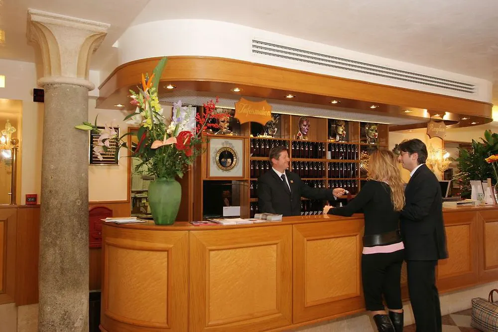 Hotel Rialto Venice 4*,  Italy