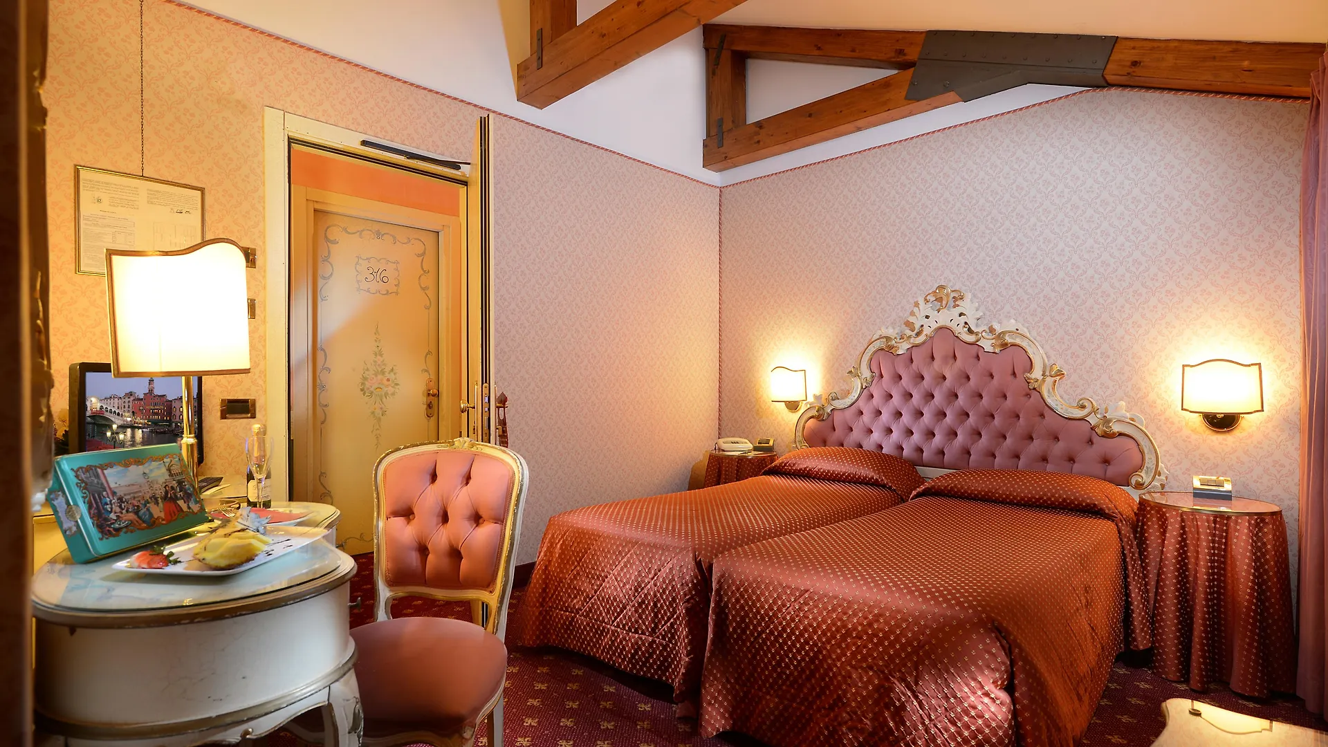 Hotel Rialto Venedig