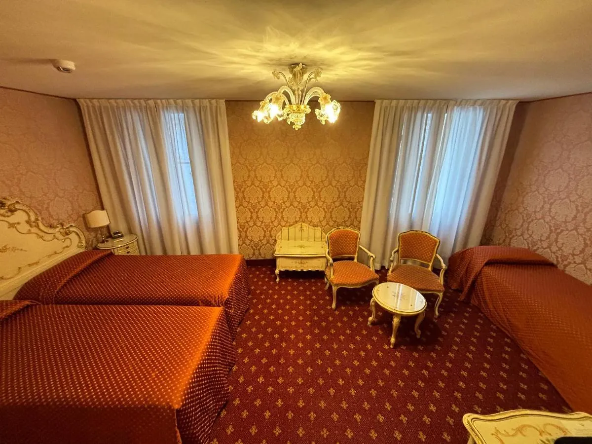 Hotel Rialto Venedig