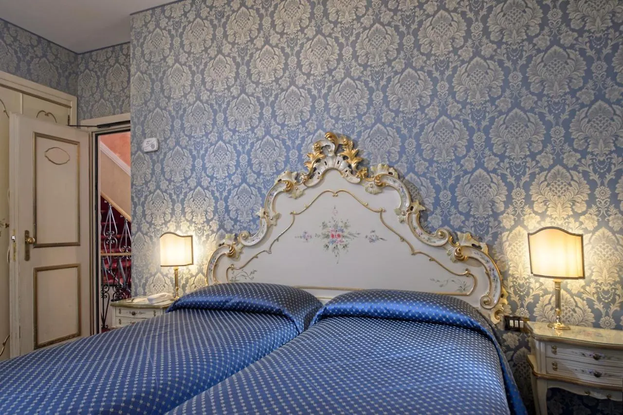 Hotel Rialto Venedig