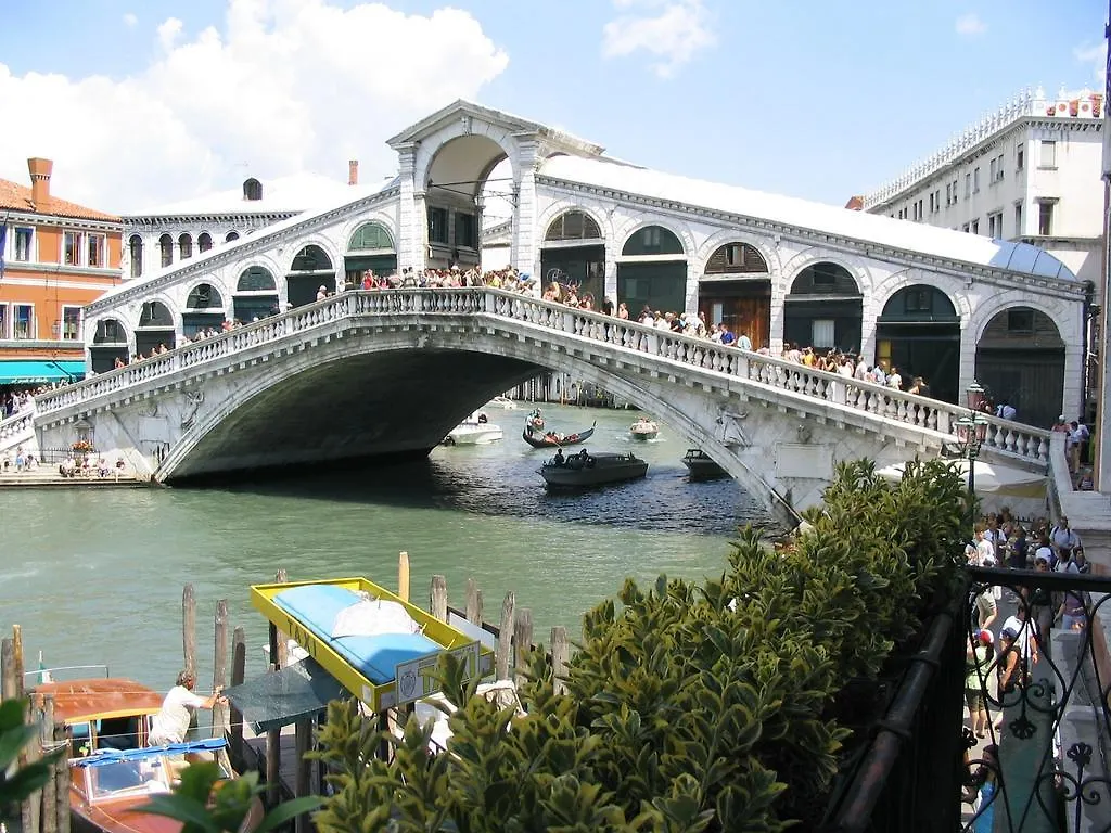 Hotel Rialto Venedig 4*,  Italien