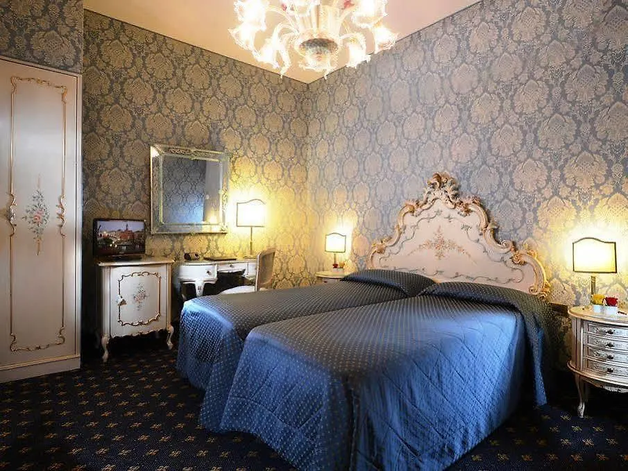 Hotel Rialto Venice