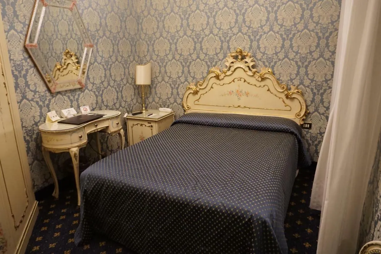 Hotel Rialto Venedig